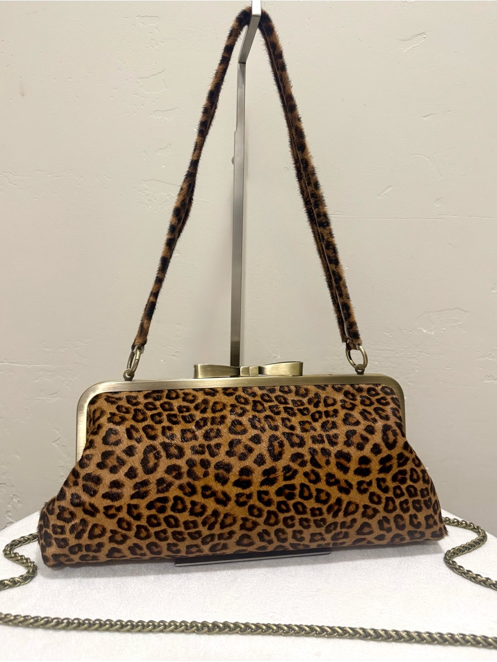 Leopard Print Hair-on Cowhide Handmade Bow Shaped Kisslock Clutch Bag